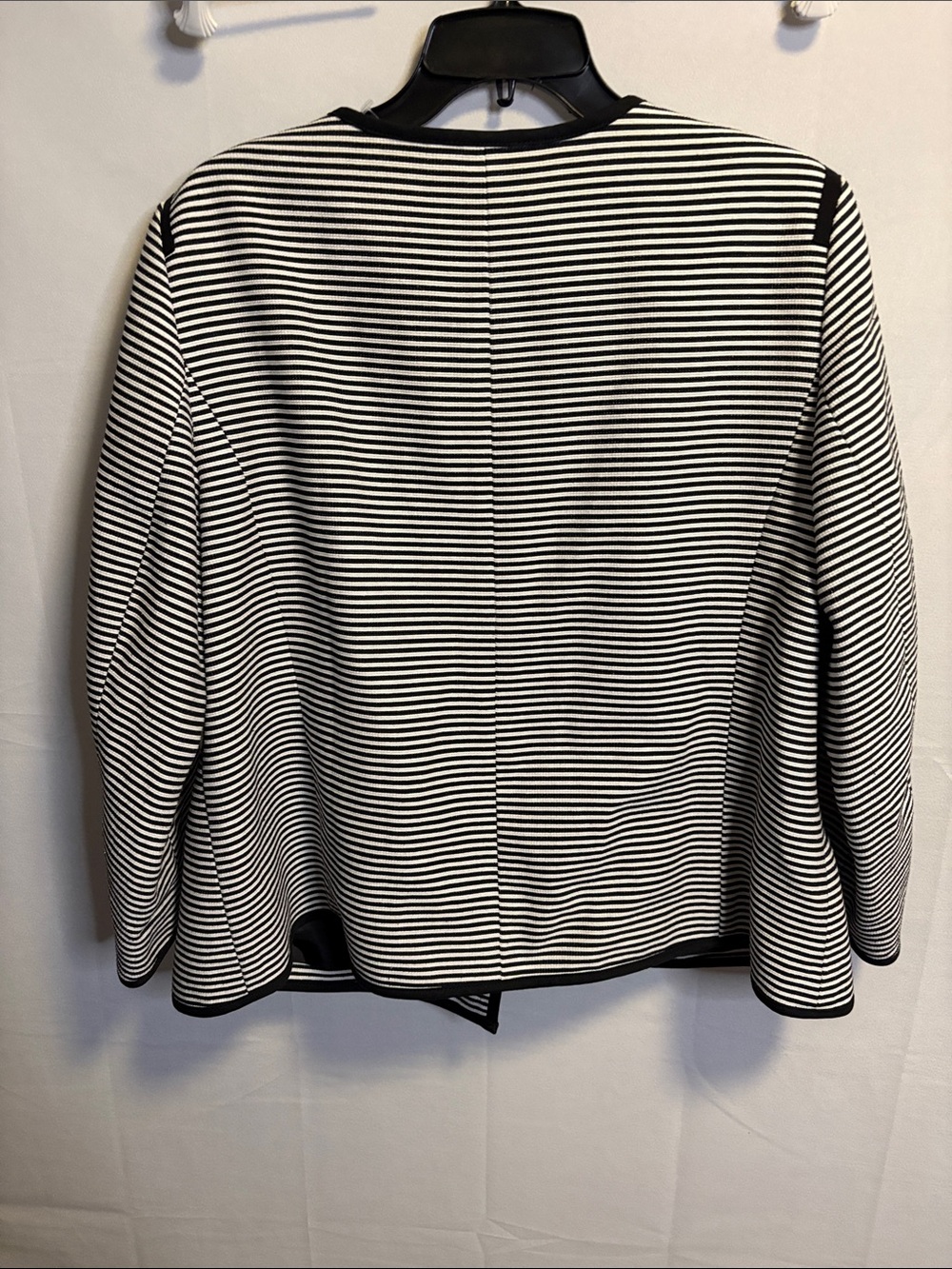 Talbots Black and White Striped Collarless Blazer - Picture 7 of 10